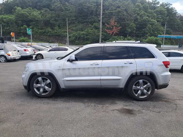 Jeep Grand Cherokee 2013 — 2