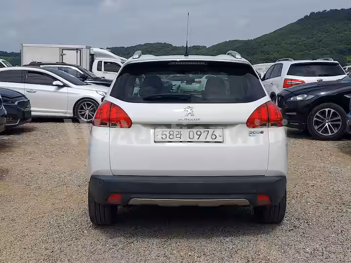 Peugeot 2008 2016 — 4