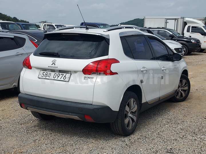 Peugeot 2008 2016 — 5