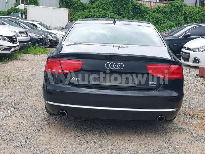 Audi New A8 2012 — 4