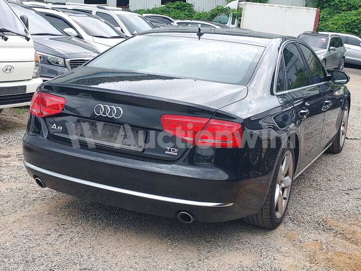Audi New A8 2012 — 5