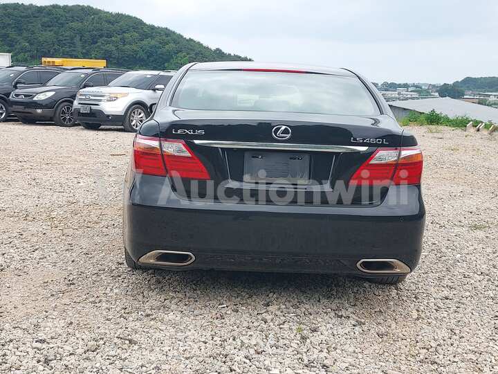 Lexus LS460 2010 — 4