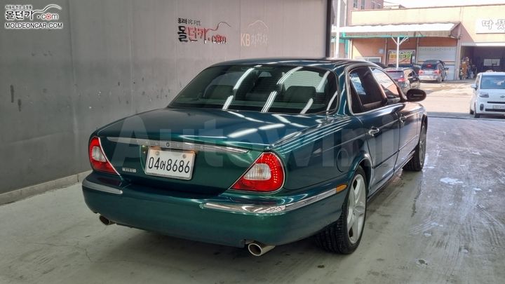 Jaguar XJ 2006 — 2