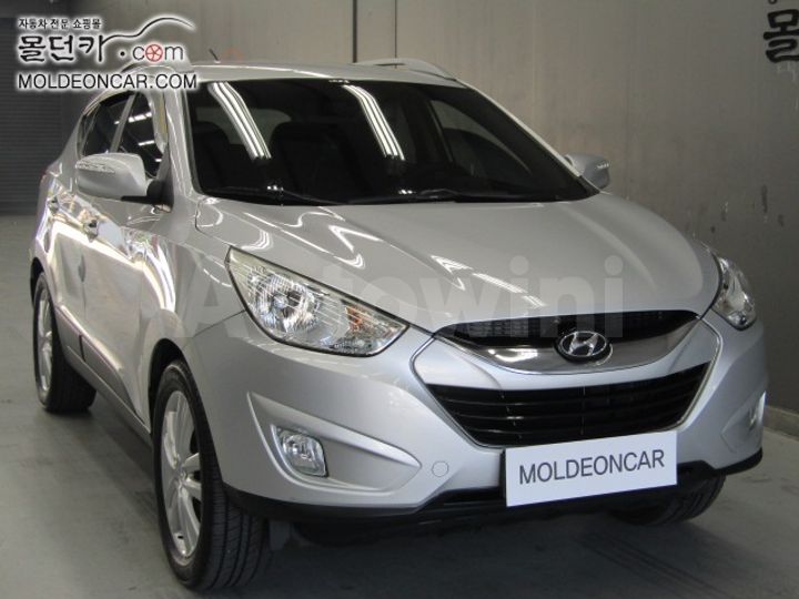 Hyundai Tucson 2009 — 2