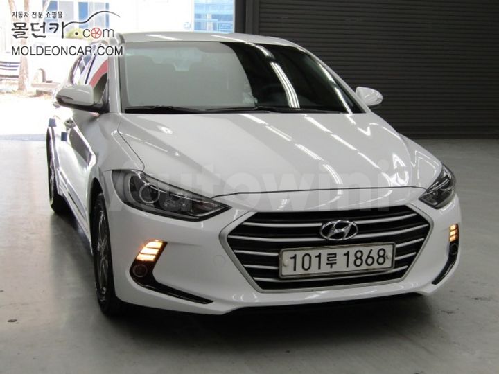Hyundai Avante 2015 — 2