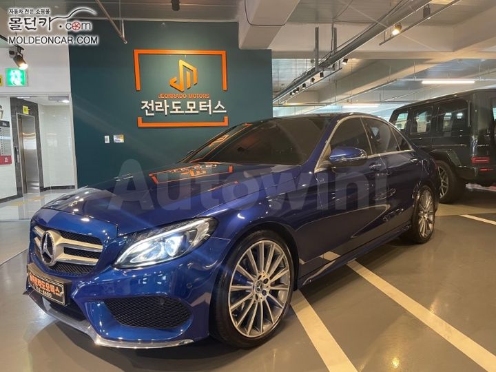 Mercedes Benz C Class 2018 — 3
