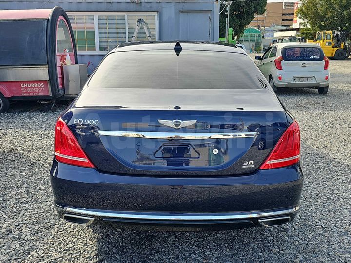 Genesis EQ900 2016 — 5