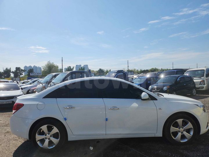 Chevrolet Cruze 2012 — 4