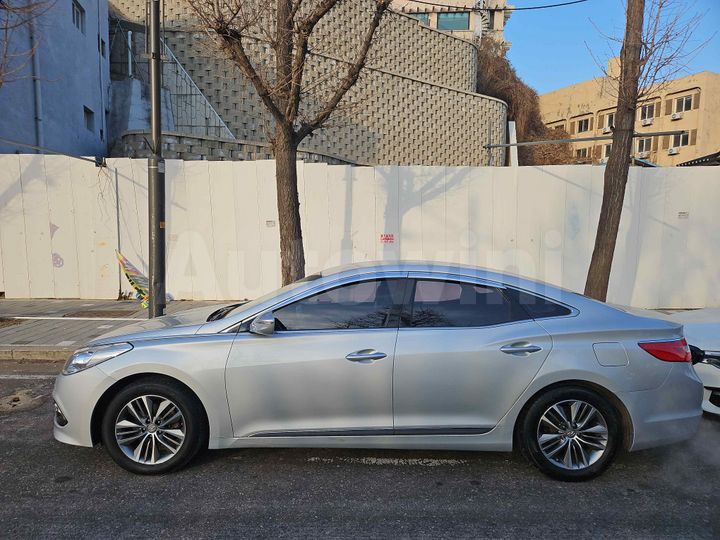 Hyundai Grandeur 2015 — 2