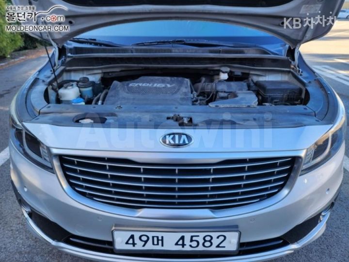 Kia Carnival 2015 — 5