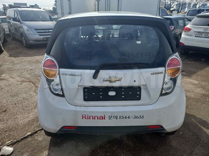 Chevrolet Spark 2012 — 4
