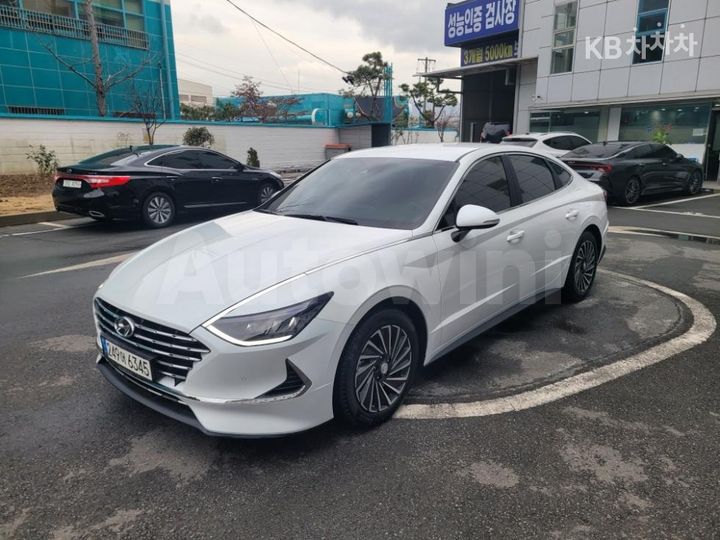 Hyundai Sonata 2022 — 2