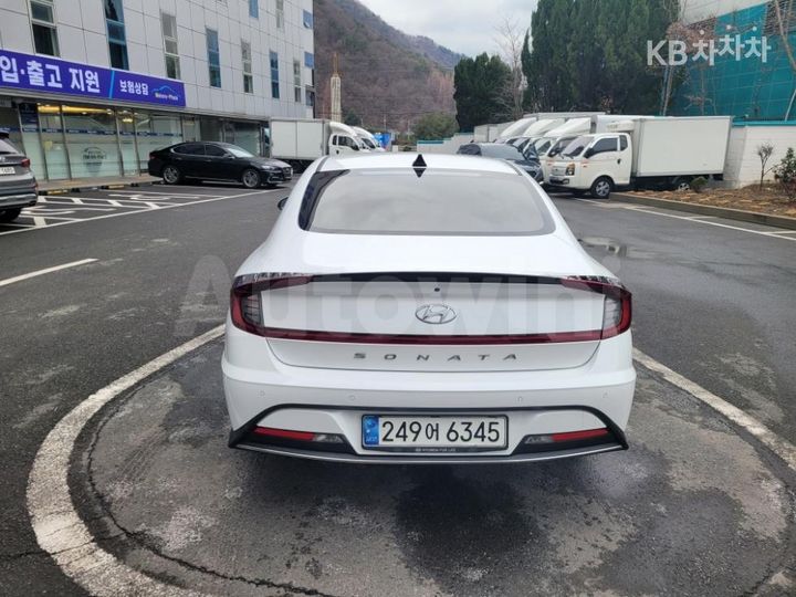 Hyundai Sonata 2022 — 3