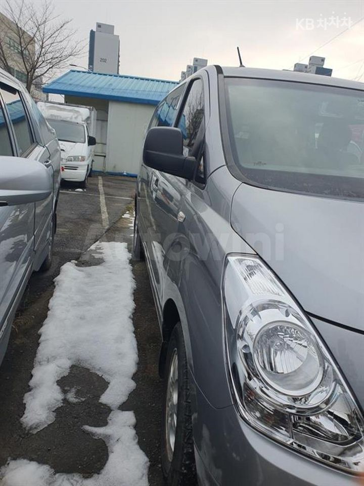 Hyundai Starex 2016 — 3