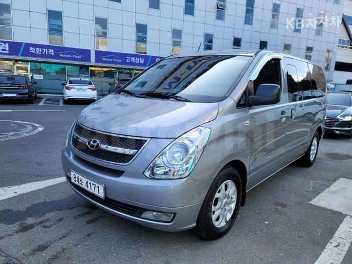Hyundai Starex 2012 — 3