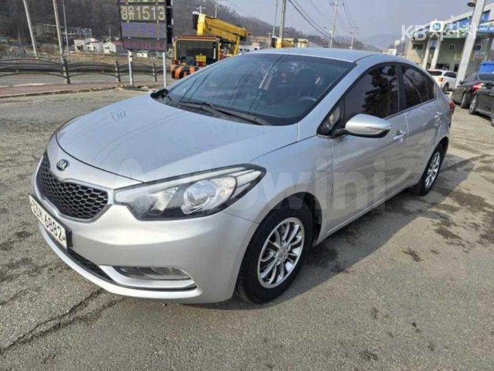 Kia K3 2015 — 2