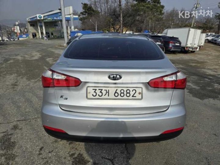 Kia K3 2015 — 5