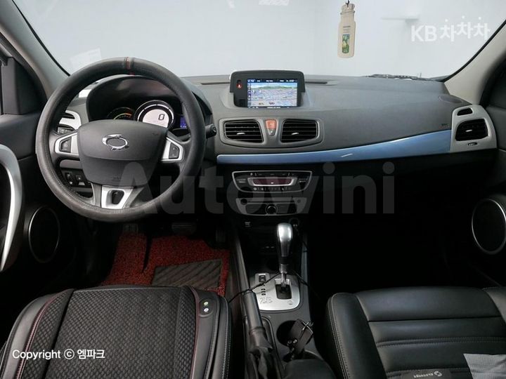 Renault SM3 2015 — 5