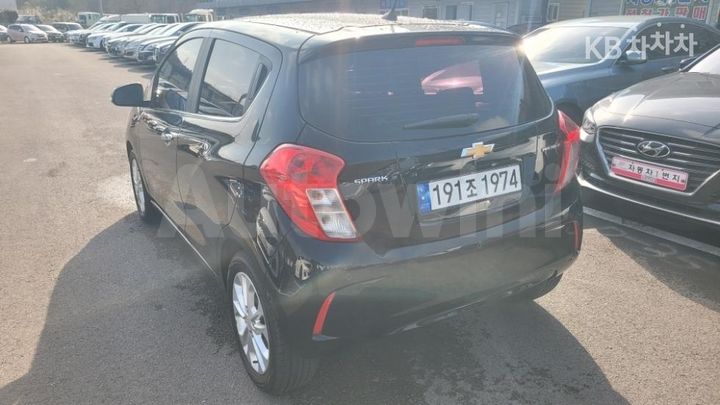 Chevrolet Spark 2019 — 4