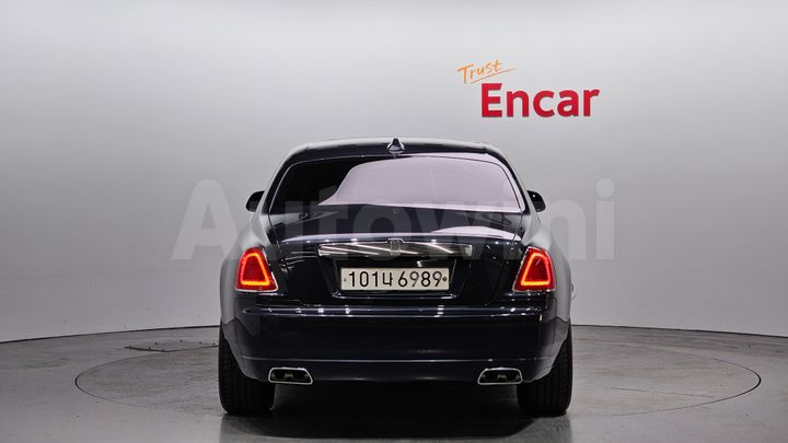 Rolls Royce Ghost 2019 — 4