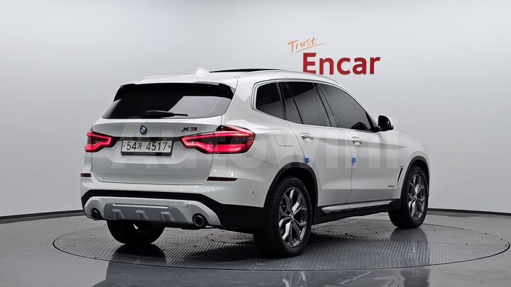 BMW X3 2018 — 2
