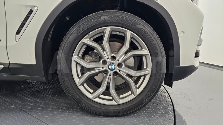 BMW X3 2018 — 5