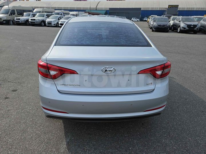 Hyundai Sonata 2015 — 4
