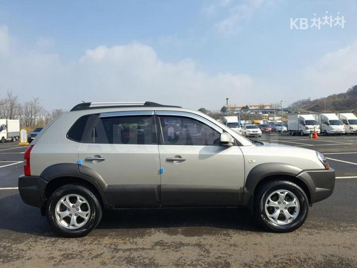 Hyundai Tucson 2009 — 5