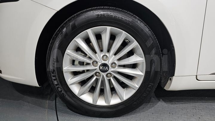 Kia K7 2019 — 5