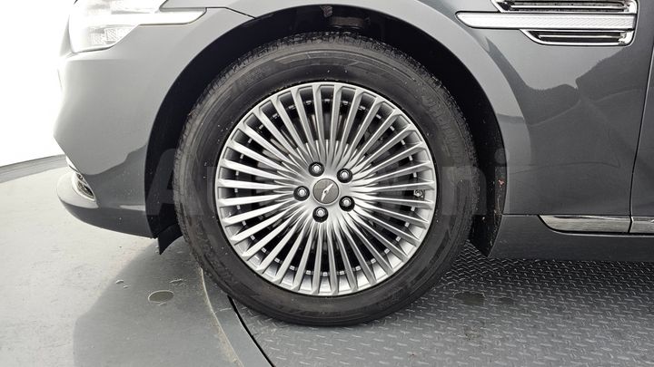 Genesis G90 2020 — 5