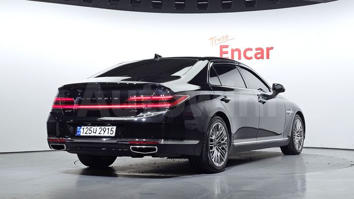 Genesis G90 2021 — 2