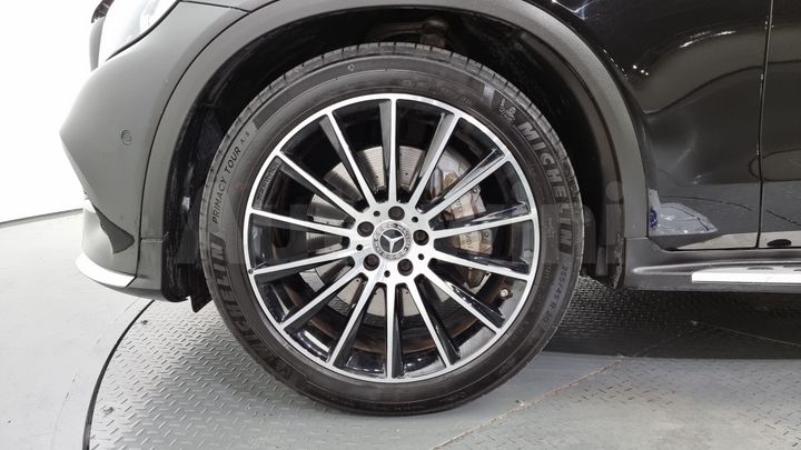 Mercedes Benz GLC Class 2019 — 5