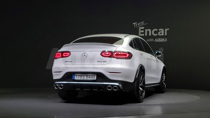 Mercedes Benz GLC Class 2022 — 4