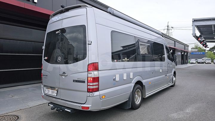 Mercedes Benz Sprinter