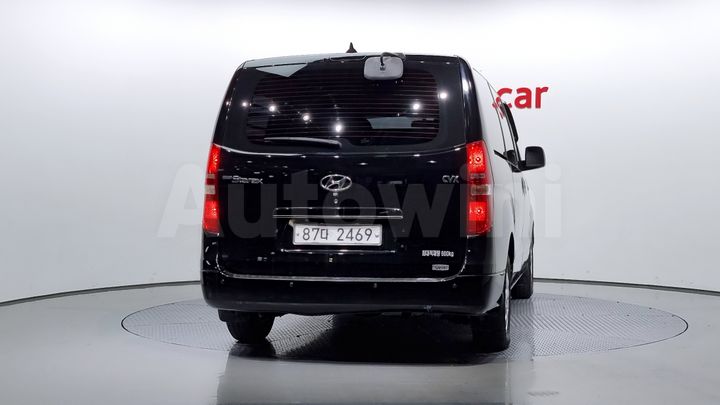 Hyundai Starex 2010 — 4