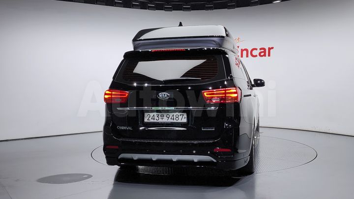 Kia Carnival 2020 — 4