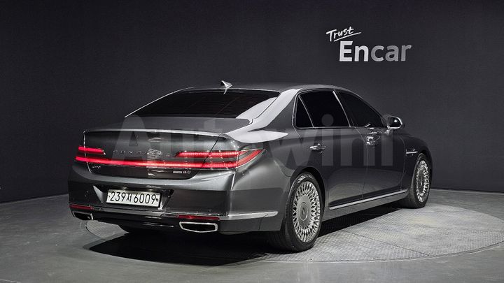 Genesis G90 2020 — 2