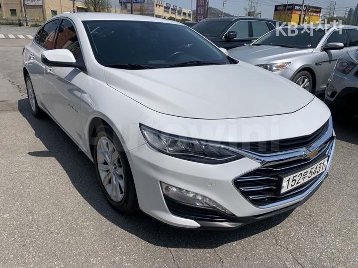 Chevrolet Malibu 2019 — 2
