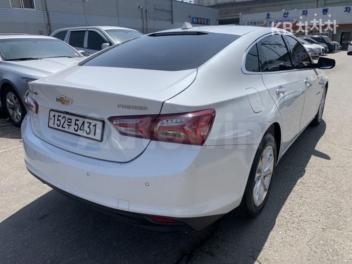 Chevrolet Malibu 2019 — 3