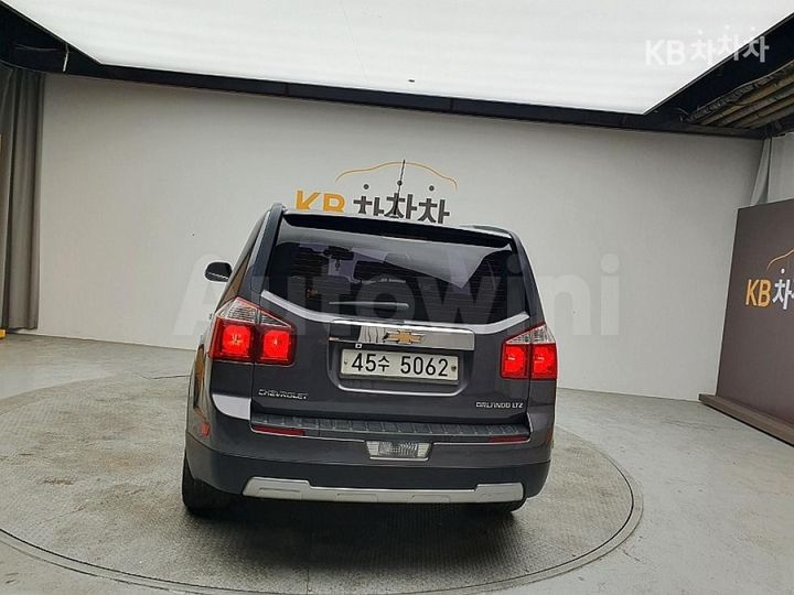 Chevrolet Orlando 2012 — 2