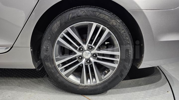 Hyundai Grandeur 2013 — 5