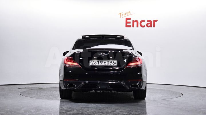 Genesis G70 2020 — 4