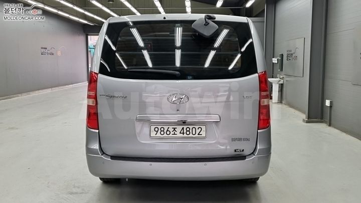 Hyundai Starex 2011 — 4