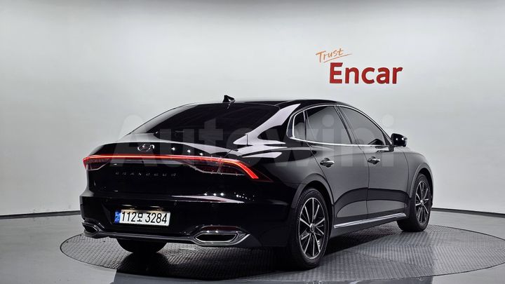 Hyundai Grandeur 2021 — 2