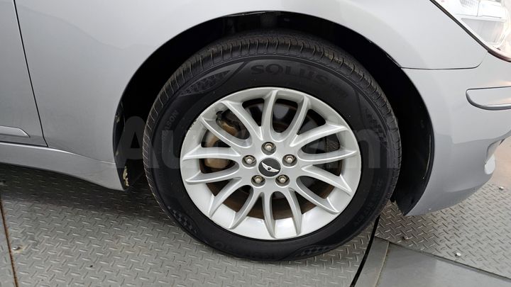 Hyundai Genesis 2011 — 5