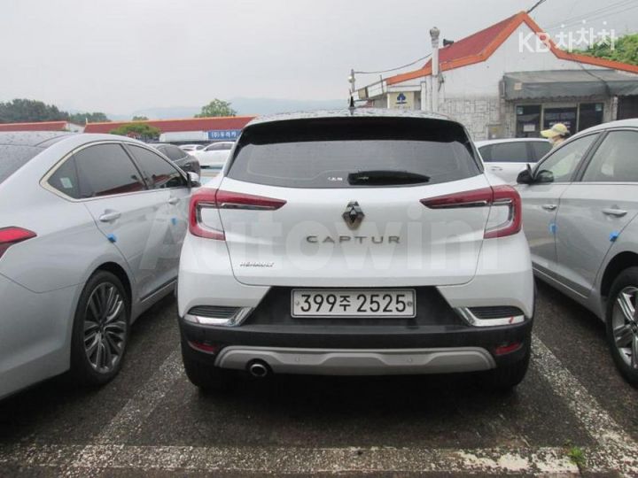 Renault Captur 2020 — 3