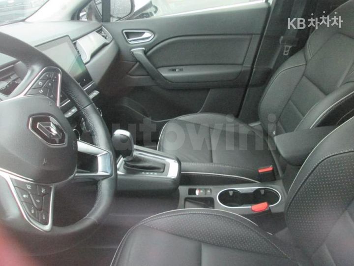 Renault Captur 2020 — 5