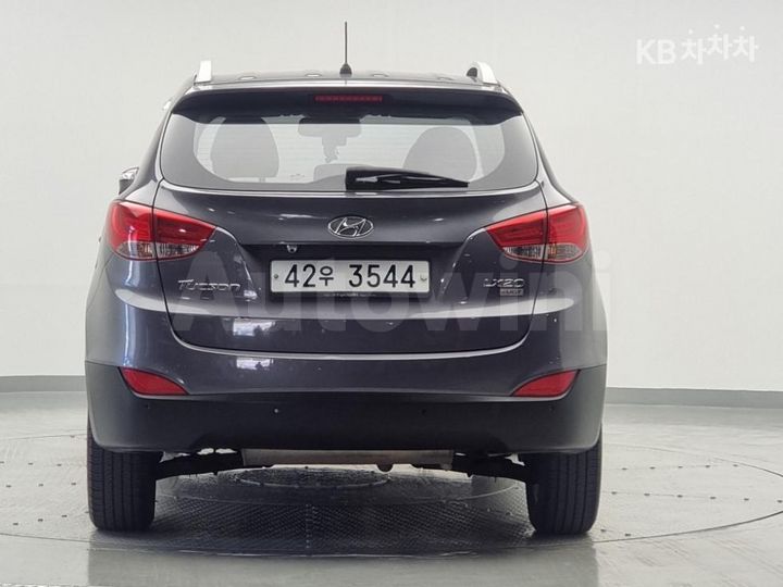 Hyundai Tucson 2011 — 3