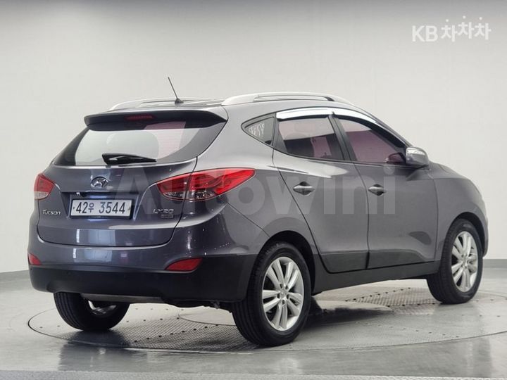 Hyundai Tucson 2011 — 4