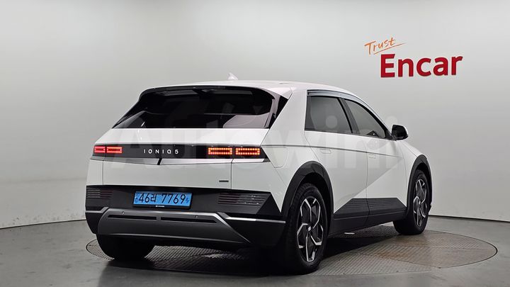 Hyundai Ioniq 2023 — 2